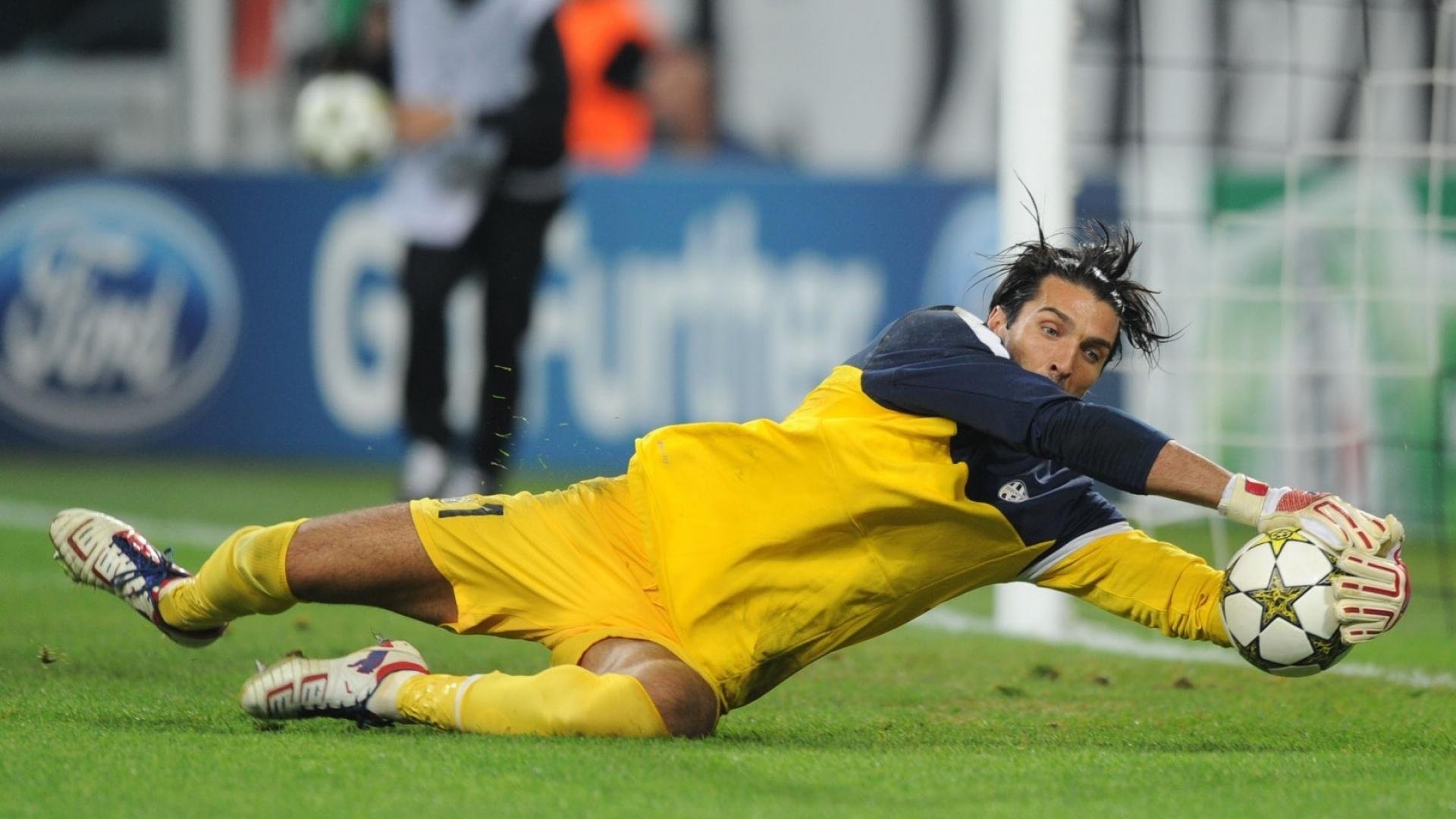 惊天爆冷！泰国1-0绝杀阿根廷，亚洲之光久保建英一剑封喉，世界杯B组彻底乱了！